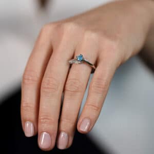 Bague solitaire « Lumière Azur »