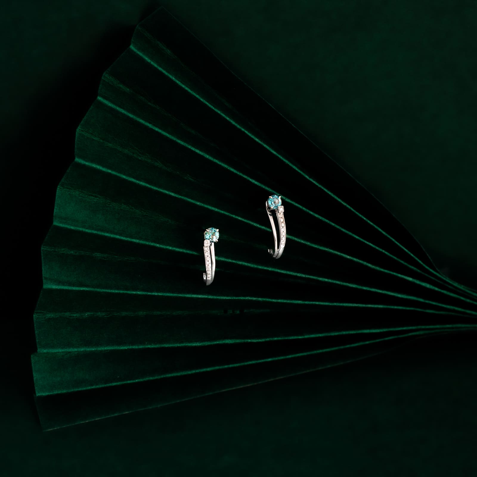 Boucles d'oreilles "Précieuses lignes"