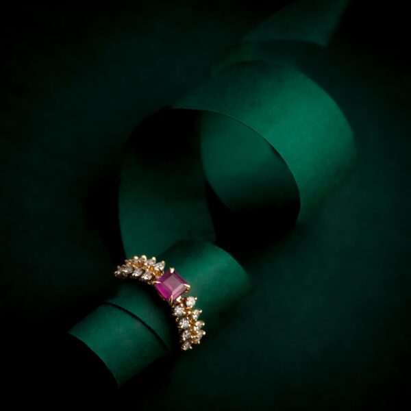 Bague "Rubis en floraison"
