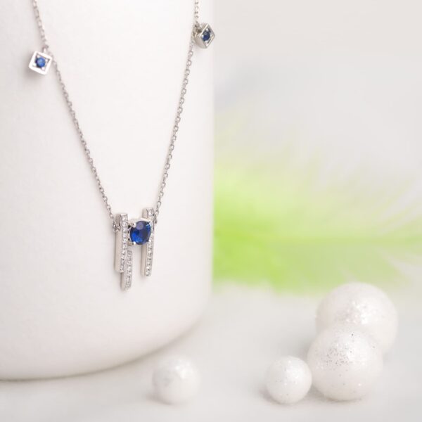 Collier "Structures Précieuses"