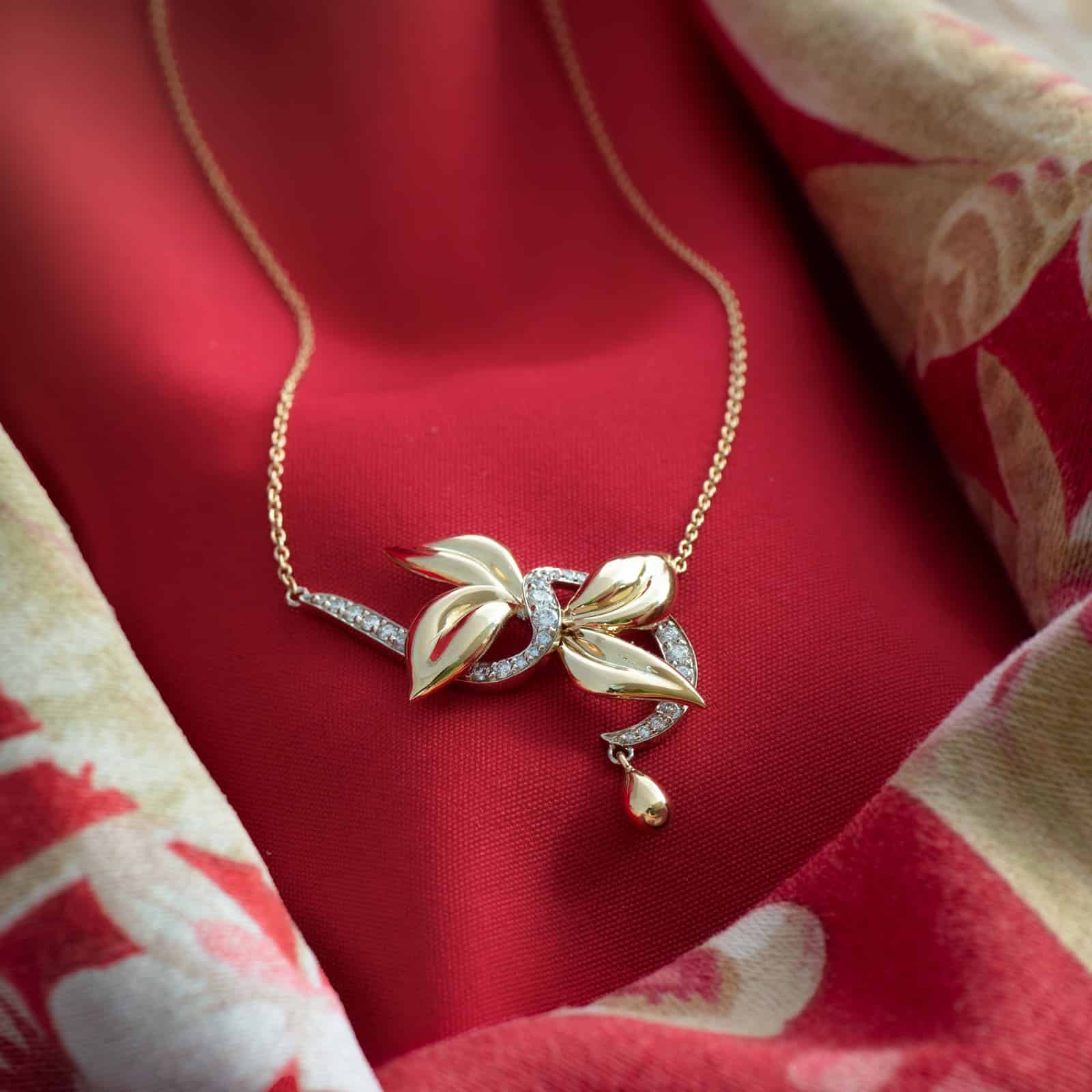 Collier "Fleurs d’Empire"